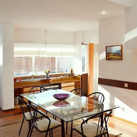Eldeia A Wonderful 4 Bedroom A Short Stroll To The Beach *